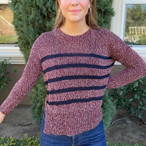 ALGA SWEATER - Picture 1 of 4